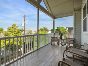 1004 Enid Street B, Houston TX 77009