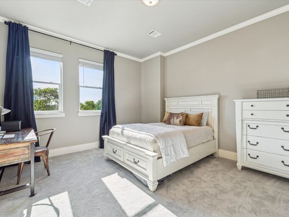 1004 Enid Street B, Houston TX 77009