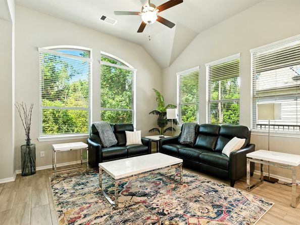 28092 Rocky Heights Drive, Spring TX 77386