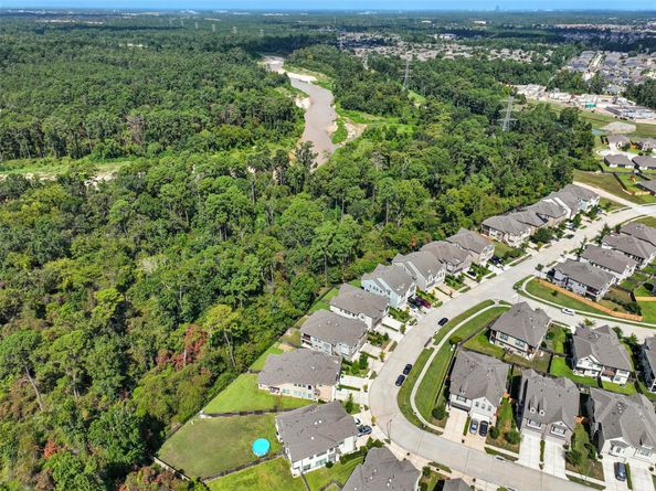 28092 Rocky Heights Drive, Spring TX 77386