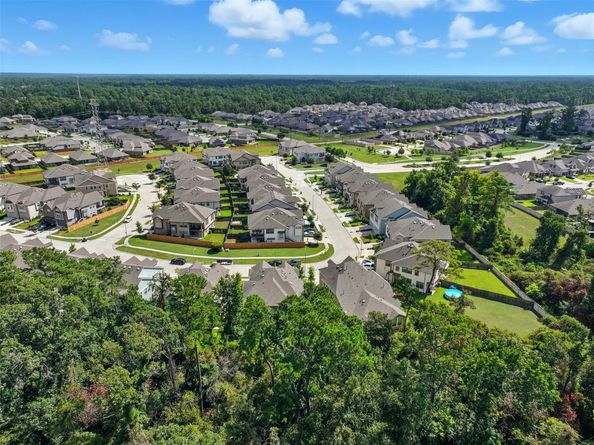 28092 Rocky Heights Drive, Spring TX 77386