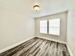 11956 Chanteloup Drive, Houston TX 77047