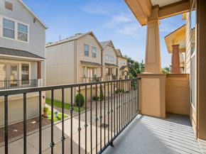 2623 Shady Woods Lane, Houston TX 77008