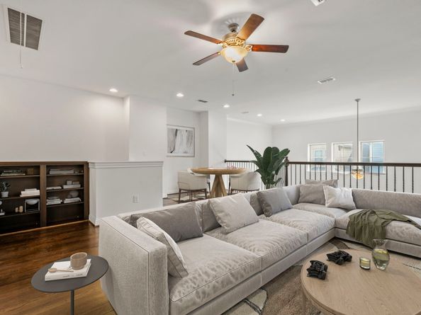 2623 Shady Woods Lane, Houston TX 77008