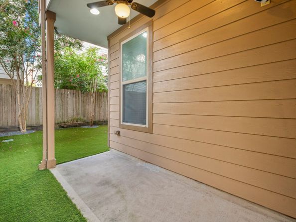 2623 Shady Woods Lane, Houston TX 77008
