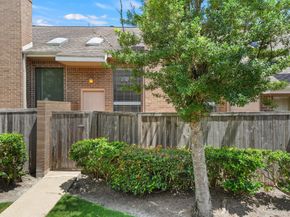 2831 Panagard Drive 39, Houston TX 77082