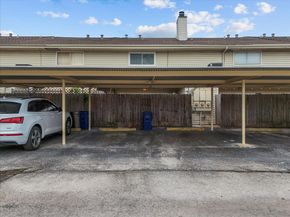 18204 Heritage Ln Lane 8204, League City TX 77058