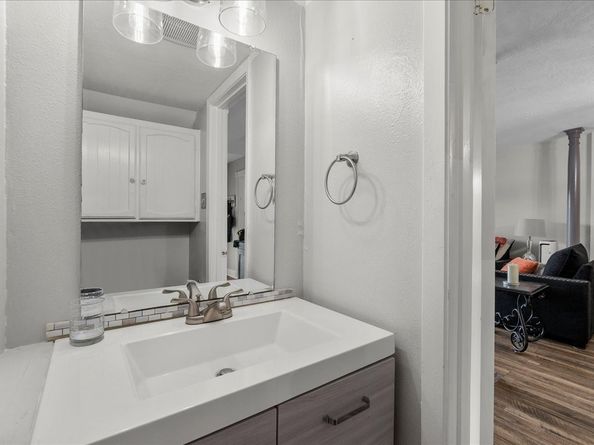 18204 Heritage Ln Lane 8204, League City TX 77058