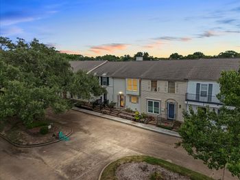 18204 Heritage Ln Lane