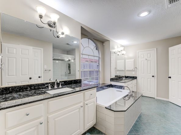 12911 Peach Meadow Drive, Cypress TX 77429