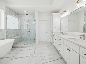 10923 Brookeshire Chase Lane, Houston TX 77043