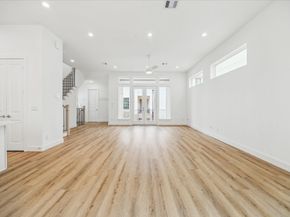 10923 Brookeshire Chase Lane, Houston TX 77043