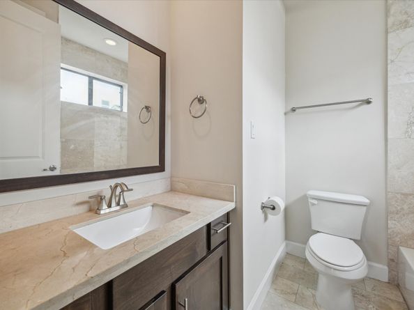 4113 Eigel Street, Houston TX 77007