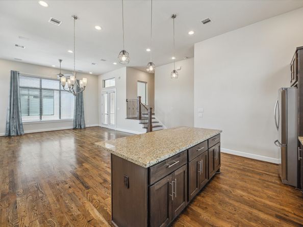 4113 Eigel Street, Houston TX 77007