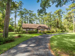 1721 Magnolia Lane, Kingwood TX 77339