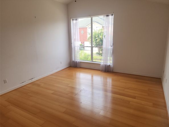 5015 Floyd Street, Houston TX 77007