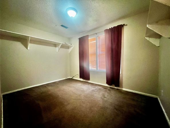 6606 Thornwall Street, Houston TX 77092