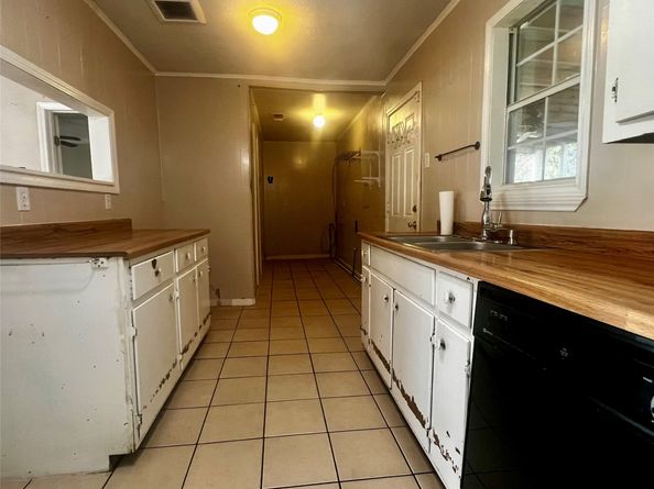 6606 Thornwall Street, Houston TX 77092