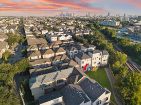 5949 Kiam Street B, Houston TX 77007