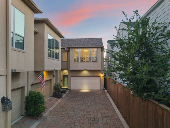 5949 Kiam Street B, Houston TX 77007