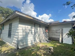 3018 Cactus Street, Houston TX 77026