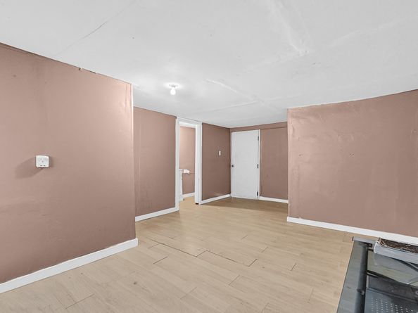 5015 Falls Street, Houston TX 77026