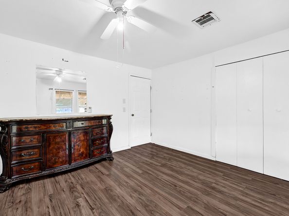 5015 Falls Street, Houston TX 77026