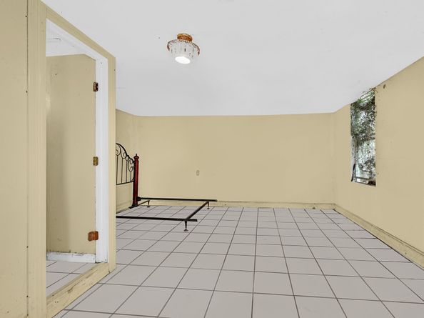 5015 Falls Street, Houston TX 77026