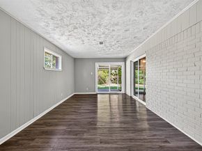 11810 Hunkler Drive, Houston TX 77047