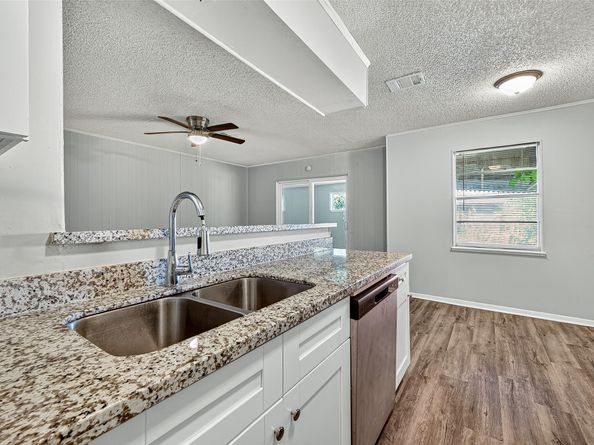 11810 Hunkler Drive, Houston TX 77047