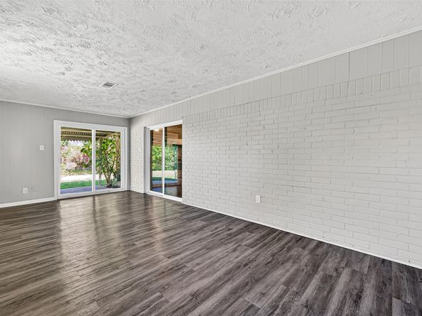 11810 Hunkler Drive, Houston TX 77047