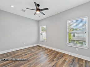 7704 Sealey Street, Houston TX 77088