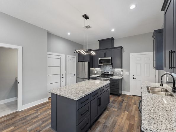 7704 Sealey Street, Houston TX 77088