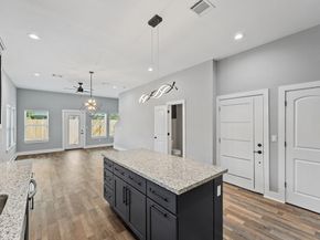 7704 Sealey Street, Houston TX 77088