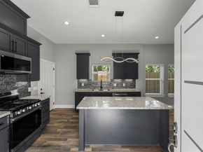 7704 Sealey Street, Houston TX 77088
