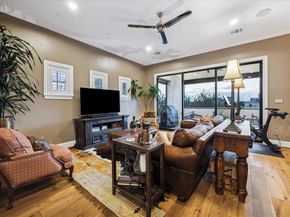 23 Robita Street, Houston TX 77019
