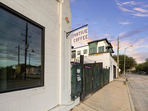 23 Robita Street, Houston TX 77019