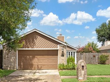 3907 Moss Tree Road