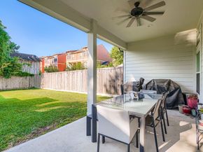 1012 W 23rd Street, Houston TX 77008