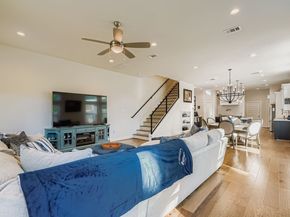 1012 W 23rd Street, Houston TX 77008