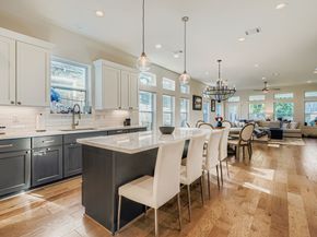 1012 W 23rd Street, Houston TX 77008