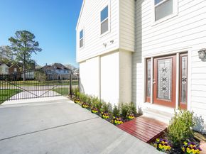 3415 Southmore Boulevard, Houston TX 77004