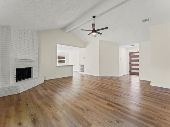 13307 N Thorntree Drive, Houston TX 77015