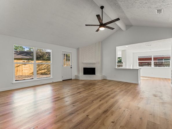 13307 N Thorntree Drive, Houston TX 77015