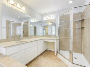 2634 Couch Street, Houston TX 77008