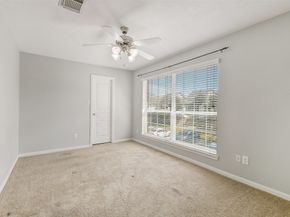 2634 Couch Street, Houston TX 77008