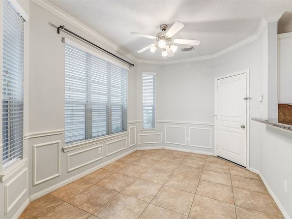 2634 Couch Street, Houston TX 77008