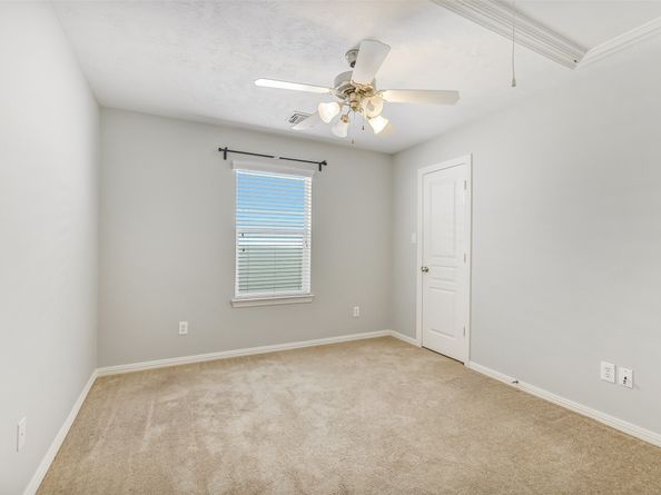 2634 Couch Street, Houston TX 77008