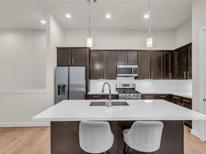 144 Knightsbridge Park Lane, Houston TX 77018