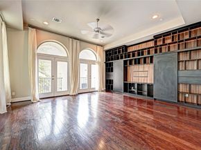 4006 Barnes Street, Houston TX 77007